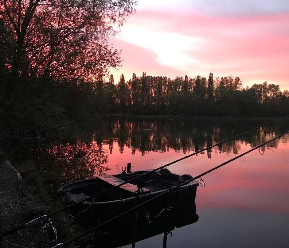 Night Fishing in France: How to Handle the Heat and Stay Safe