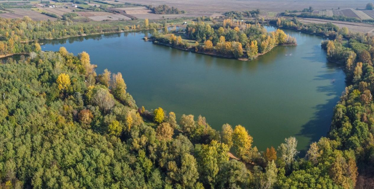 Lake Pelagicevo